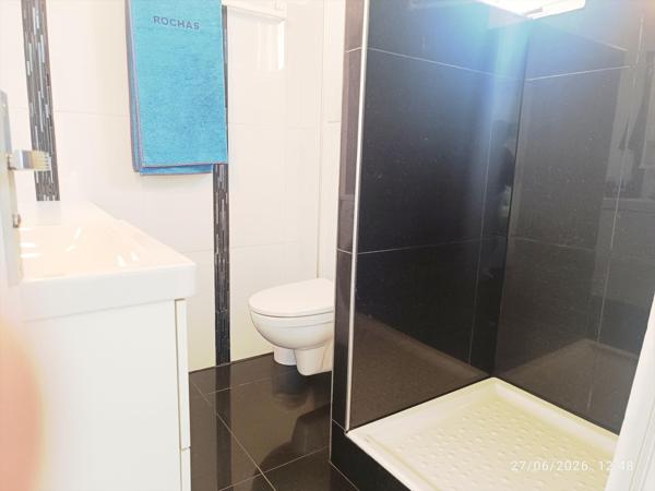 Appartement T2 a 2 MINUTES à pieds de la plage de SOCOA avec place de parking  privative incluse ET cave