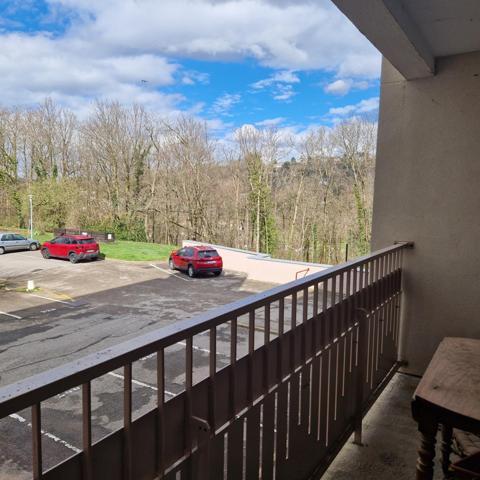 Appartement à OULLINS, 69600 - 2 pièces 51m²