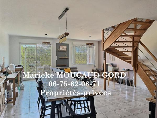 SAINT JUST MALMONT 43240 Maison de ville de 94 m² trois chambres sur 320 m² de terrain