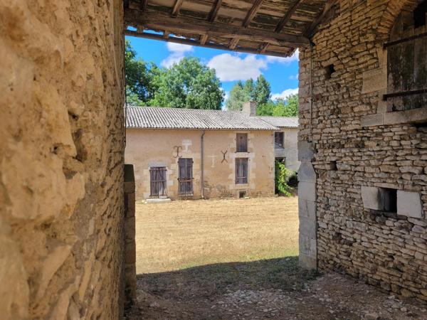 MAISONS - 200 M2 - 8 PIÈCES