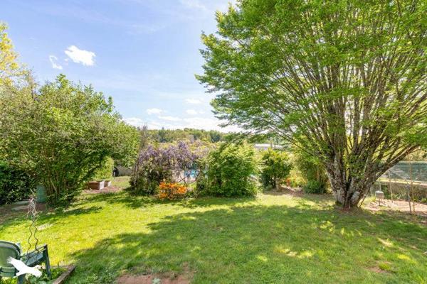 Maison à vendre |  Aixe-sur-Vienne |  8 pièces | 233 m²