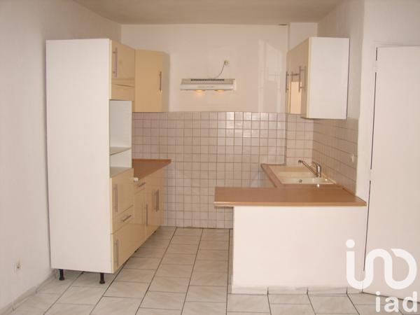 Immeuble à vendre 157 m² Cuers