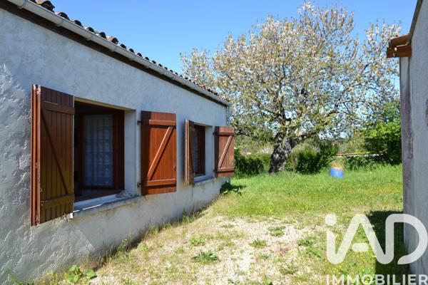 Maison à vendre 4 pièces 118 m² Saint-Laurent-de-Cognac