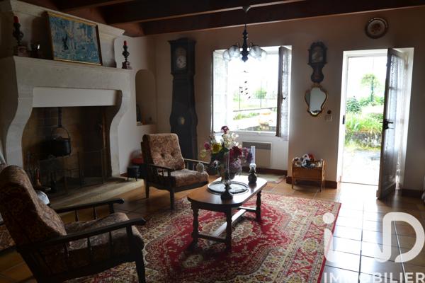 Maison à vendre 4 pièces 118 m² Saint-Laurent-de-Cognac