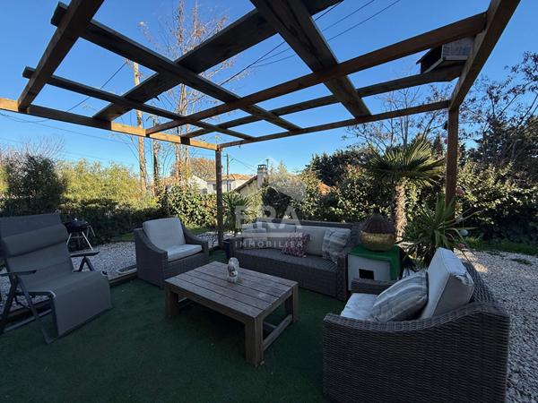 A VENDRE 13850 GREASQUE MAISON DE TYPE 4 DE 100M² SUR 350M² DE JARDIN GARAGE