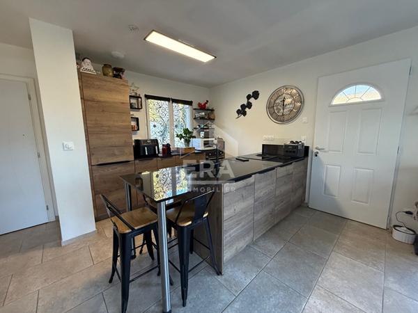 A VENDRE 13850 GREASQUE MAISON DE TYPE 4 DE 100M² SUR 350M² DE JARDIN GARAGE