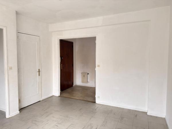 Appartement de 69 m2, 2 ch  avec loggia, garage et cave