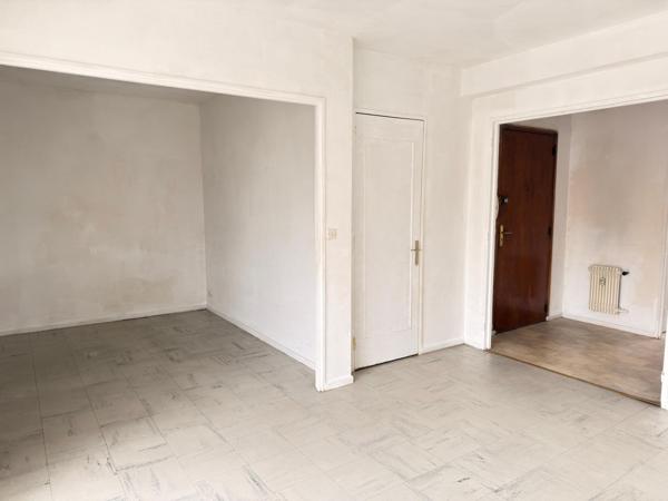 Appartement de 69 m2, 2 ch  avec loggia, garage et cave