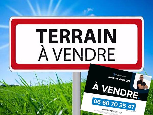 Romain VIALLON Immobilier vous propose en exclusivité une belle opportunité de création de lotissement sur Sainte-Colombe-Sur-Gang, une parcelle de plus de 10 000m2 idéalement située, sur le haut du village, viabilités en bordure, environnement calme et résidentiel. Vue dégagée
8/10 maisons possible.

Ne TARDEZ PAS.... Contactez moi