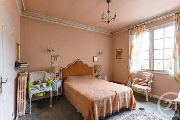 Maison à vendre  7 pièces - 193,70 m2 SOUILLAC - 46