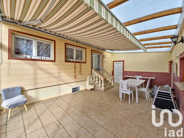 Maison 5 pièces de 100 m² à Sainte-Marie-aux-Chênes (57255)