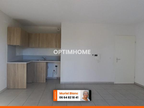 Appartement à vendre 3 pièces LA LONDE LES MAURES (83). 249 000 €