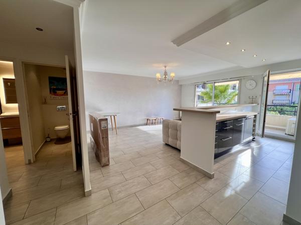 Le Cannet (06110) LE CANNET PALESTRE 3 PIÈCES SUD TRAVERSANT, CALME, GARAGE, PISCINE