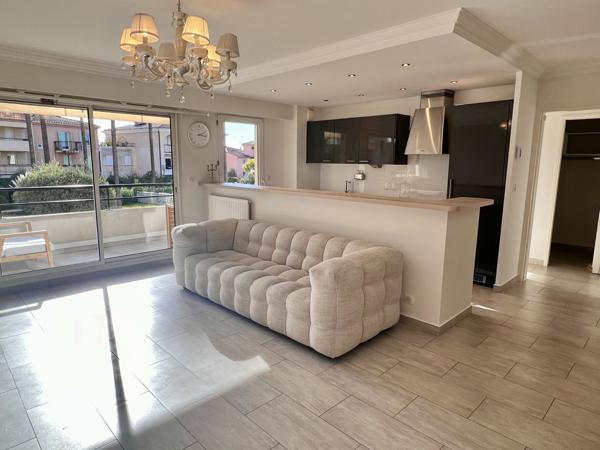 Le Cannet (06110) LE CANNET PALESTRE 3 PIÈCES SUD TRAVERSANT, CALME, GARAGE, PISCINE