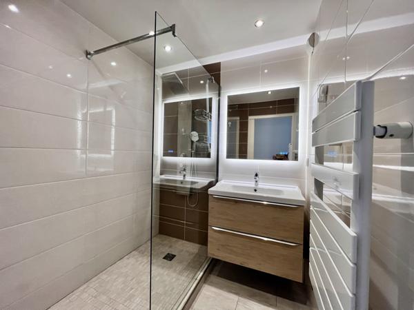 Le Cannet (06110) LE CANNET PALESTRE 3 PIÈCES SUD TRAVERSANT, CALME, GARAGE, PISCINE