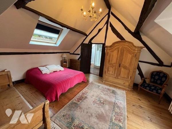 PROXIMITE IMMEDIATE DE THIBERVILLE BELLE PROPRIETE AVEC PISCINE DANS UN BEL ENVIRONNEMENT