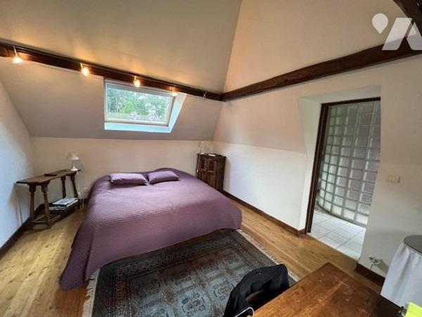 PROXIMITE IMMEDIATE DE THIBERVILLE BELLE PROPRIETE AVEC PISCINE DANS UN BEL ENVIRONNEMENT