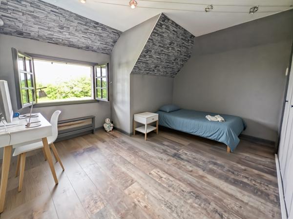 MAISON FAMILIALE AU BOIS FEUILLY