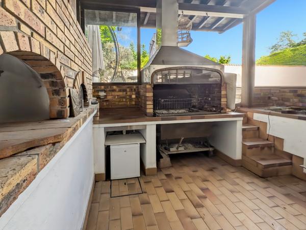 MAISON FAMILIALE AU BOIS FEUILLY