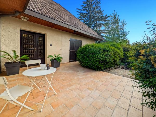 MAISON FAMILIALE AU BOIS FEUILLY