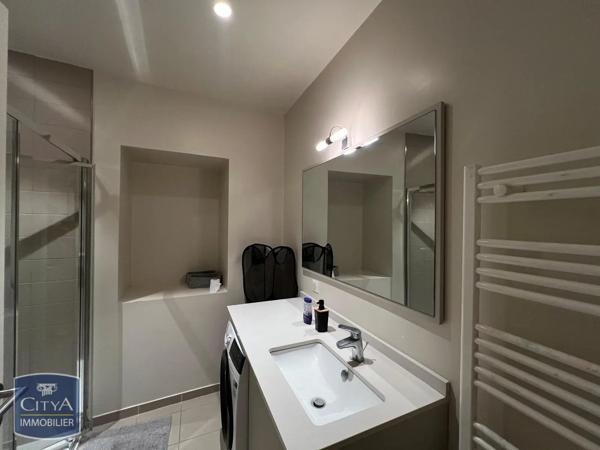 Appartement à louer 3 pièces 53.96m² Cannes (06400)