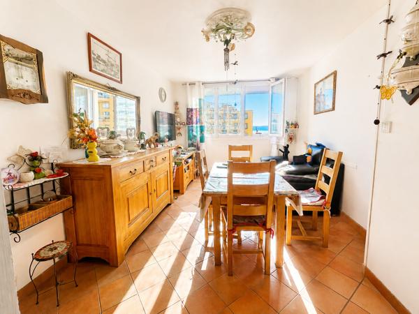 Appartement
         3 pièces
        - 51 m² Exclusivité 90 000 € *