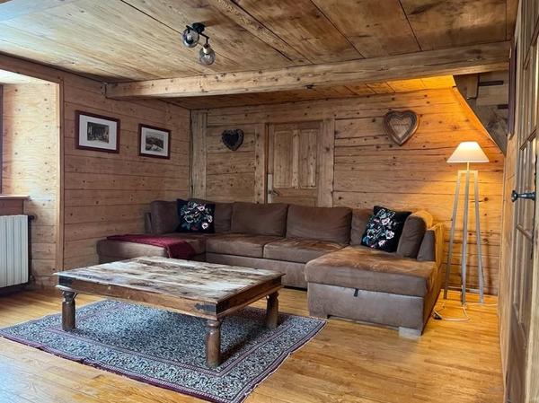 La Giettaz (73590) Chalet Authentique avec grange