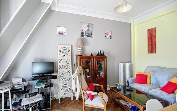 Appartement à vendre    2 pièces • 36,81 m2 Nice