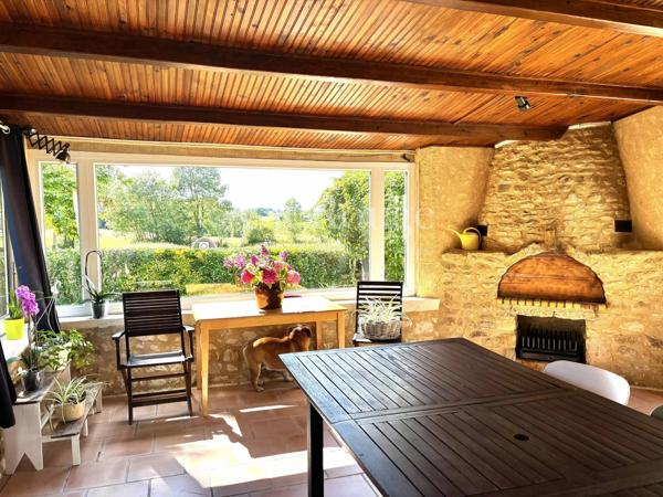 Entre Eymet et Bergerac - Belle propriété en pierre avec gîte et piscine