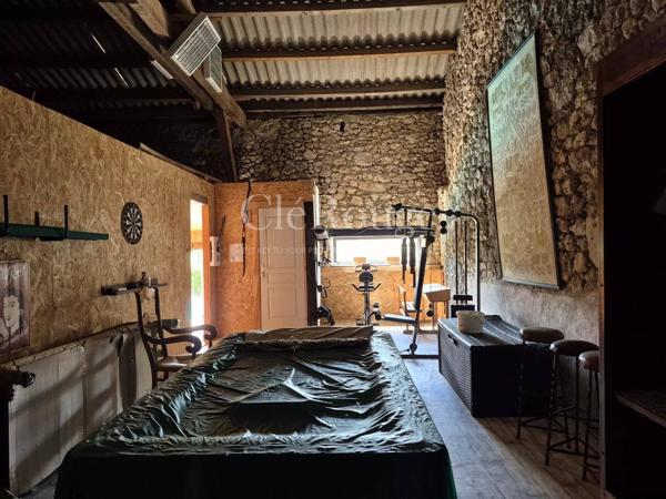 Entre Eymet et Bergerac - Belle propriété en pierre avec gîte et piscine