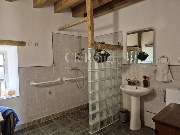 Entre Eymet et Bergerac - Belle propriété en pierre avec gîte et piscine