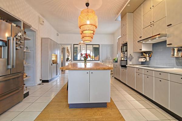 VILLA BELLE EPOQUE - DAX - 273 m²