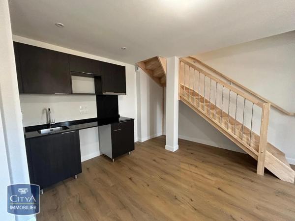 Appartement à louer 3 pièces 64.1m² Montauban (82000)