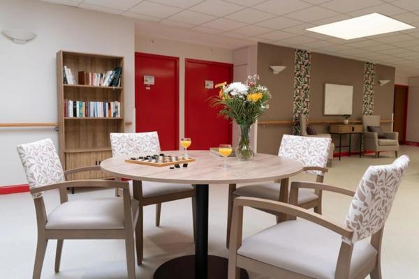 INVESTISSEMENT LOCATIF – Saint Angeau – Ehpad Residence les Jonquilles - 7,3% de rentabilité