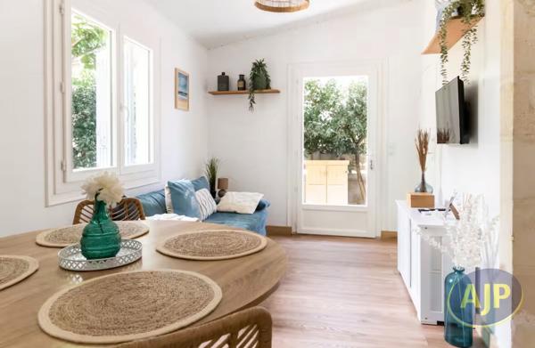 Maison à vendre Andernos Les Bains - 2 pièces, 30m² avec 1 chambre(s) à 310 000€ - AJP Immobilier Andernos les Bains