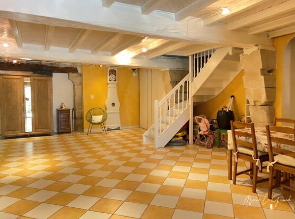 Maison 6 pièces - 175 m² Exclusivité efficity