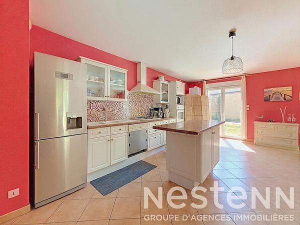 SAINT LAURENT DE MURE Proche Centre bourg - Appartement TYPE 3 de 88 m² avec magnifique jardin de 360 m²