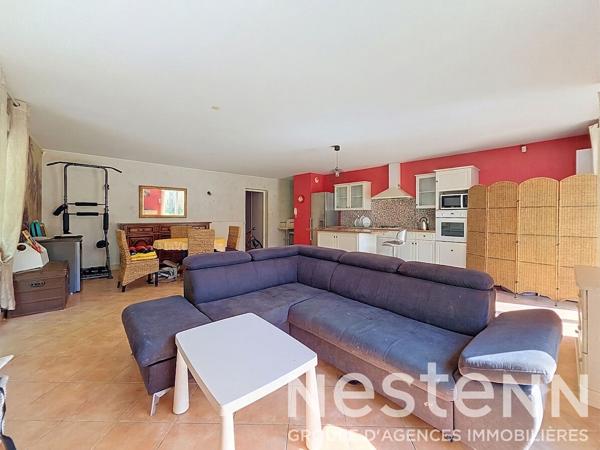 SAINT LAURENT DE MURE Proche Centre bourg - Appartement TYPE 3 de 88 m² avec magnifique jardin de 360 m²