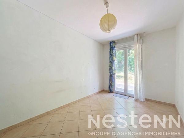 SAINT LAURENT DE MURE Proche Centre bourg - Appartement TYPE 3 de 88 m² avec magnifique jardin de 360 m²