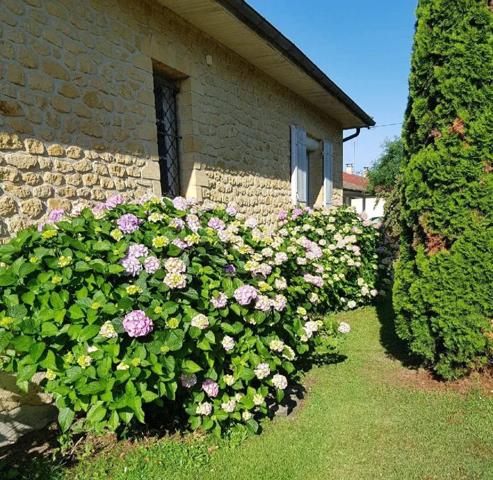 Charmante maison des années 1980, idéalement située à proximité des commodités