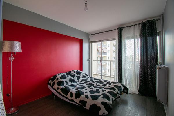 Appartement Bron 3 pièces 71 m2 , Bron
