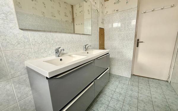 Appartement à vendre    4 pièces • 76,60 m2 Quetigny