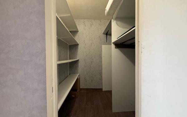 Appartement à vendre    4 pièces • 76,60 m2 Quetigny