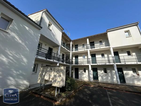 Appartement à louer 1 pièce 20.92m² Niort (79000)