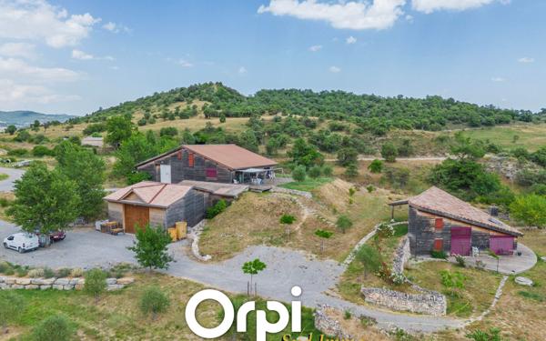 Maison à vendre    10 pièces • 340 m2 Alba-la-Romaine