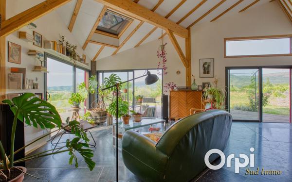 Maison à vendre    10 pièces • 340 m2 Alba-la-Romaine