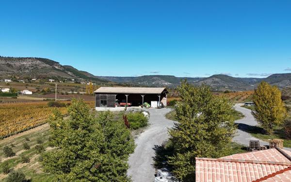 Maison à vendre    10 pièces • 340 m2 Alba-la-Romaine