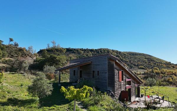 Maison à vendre    10 pièces • 340 m2 Alba-la-Romaine