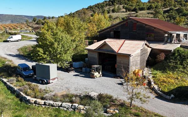 Maison à vendre    10 pièces • 340 m2 Alba-la-Romaine