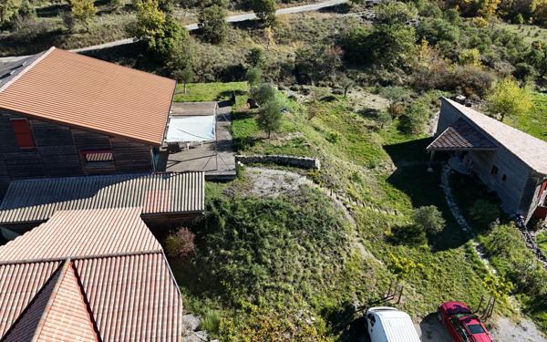 Maison à vendre    10 pièces • 340 m2 Alba-la-Romaine